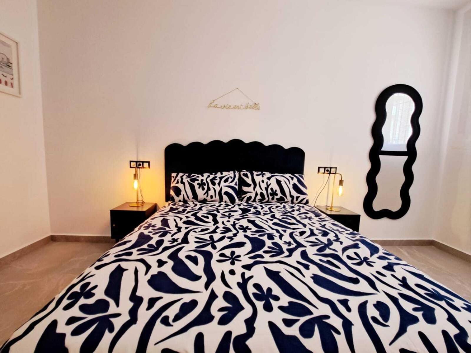 Gibralfaro Apolo Aparthotel *