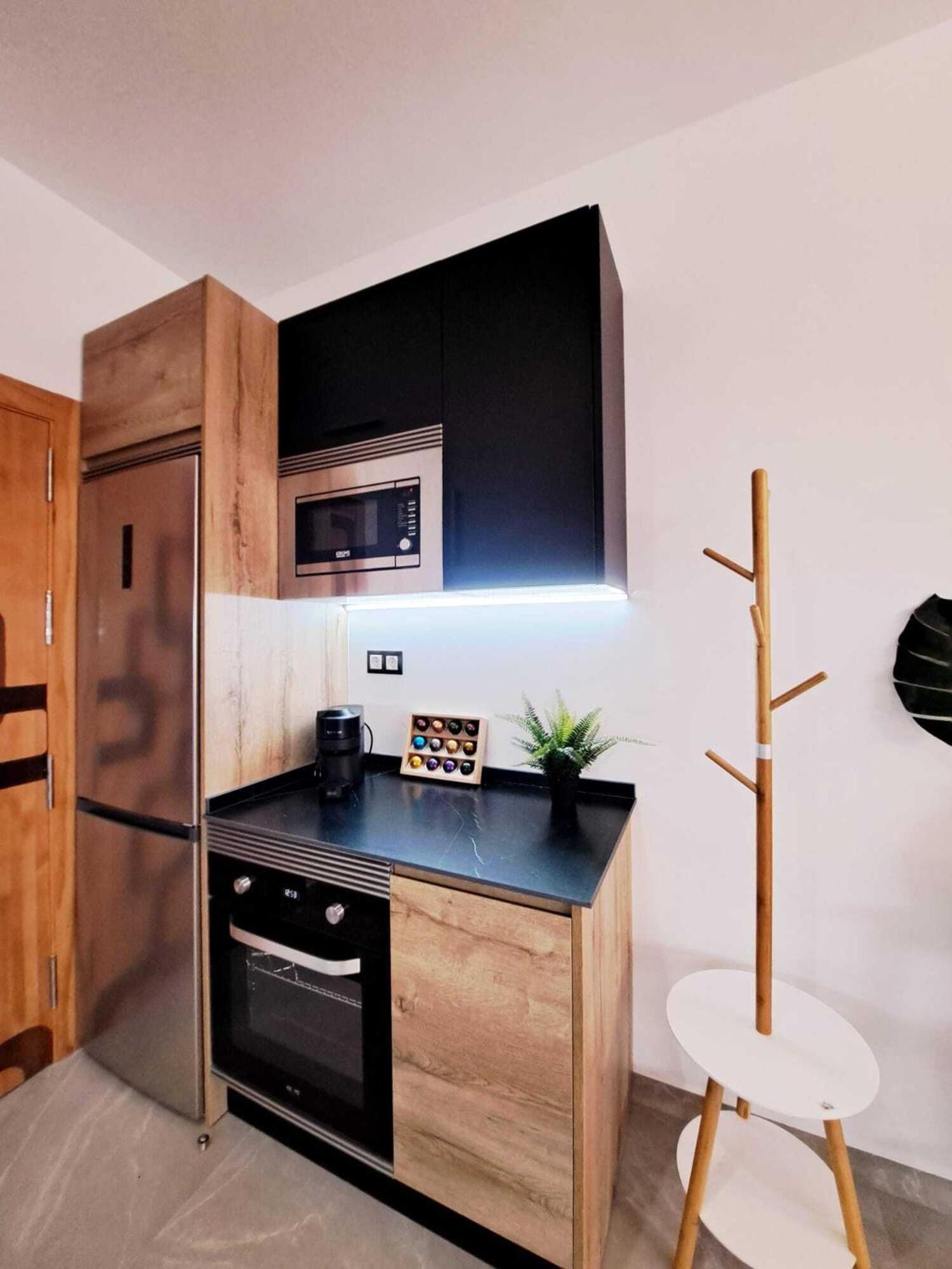 Gibralfaro Apolo Aparthotel *